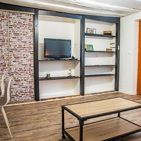 Joli Studio Plein Centre Шатору Экстерьер фото