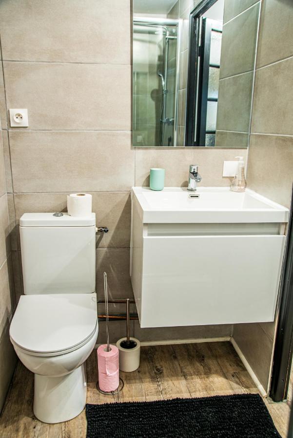 Joli Studio Plein Centre Шатору Экстерьер фото